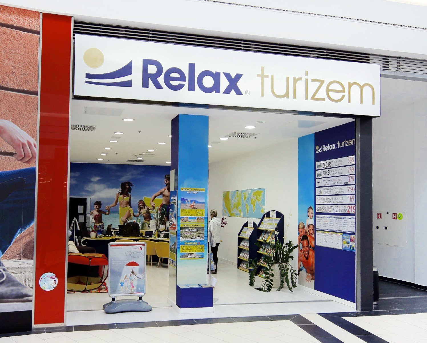 Turistična agencija Relax